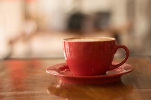 Effects of tea and coffee stains on teeth
