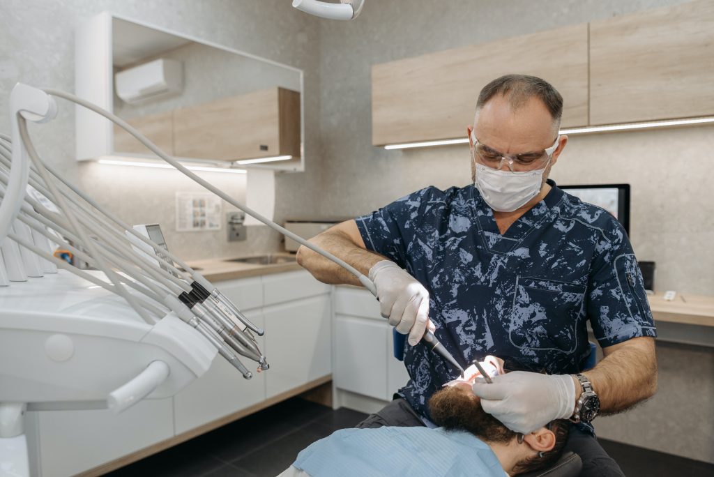 what to do during a dental emergency